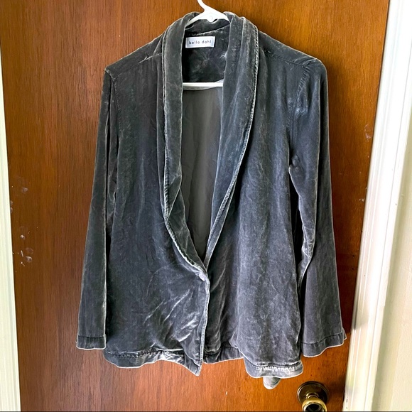 Anthropologie Jackets & Blazers - Bella Dahl velvet jacket